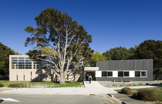 Biosecurity Facility In New Zealand Is Not What One Expects; Instead of a Bunker, It’s Beautiful