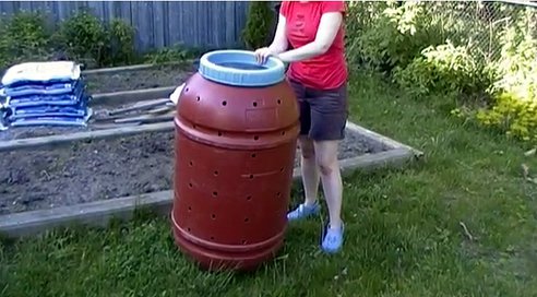 4 DIY Compost Bins You Can Build in One Day (VIDEO)