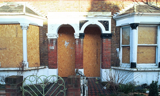 Empty-houses-014